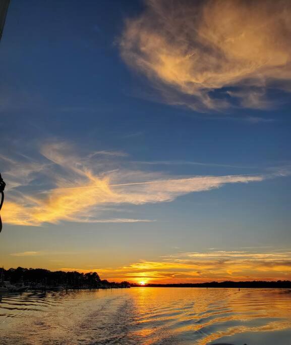 Cute 2 Bedroom, 2 Bath Condo At Folly Field Beach Hilton Head Island Exterior photo